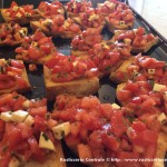 Bruschette con mozzarella e pomodoro