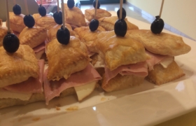 Millefoglie con mortadella e ricotta affumicata