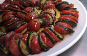 Zucchine e pomodoro al forno con aceto balsamico