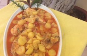 Pollo in umido con patate