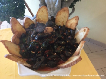 Cozze al pomodoro