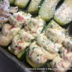 Zucchine farcite con ricotta, pomodoro e basilico